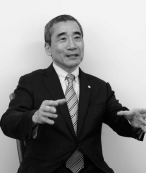 前田秀一 写真